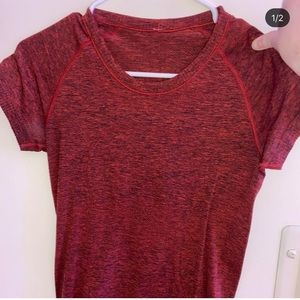 Lululemon top